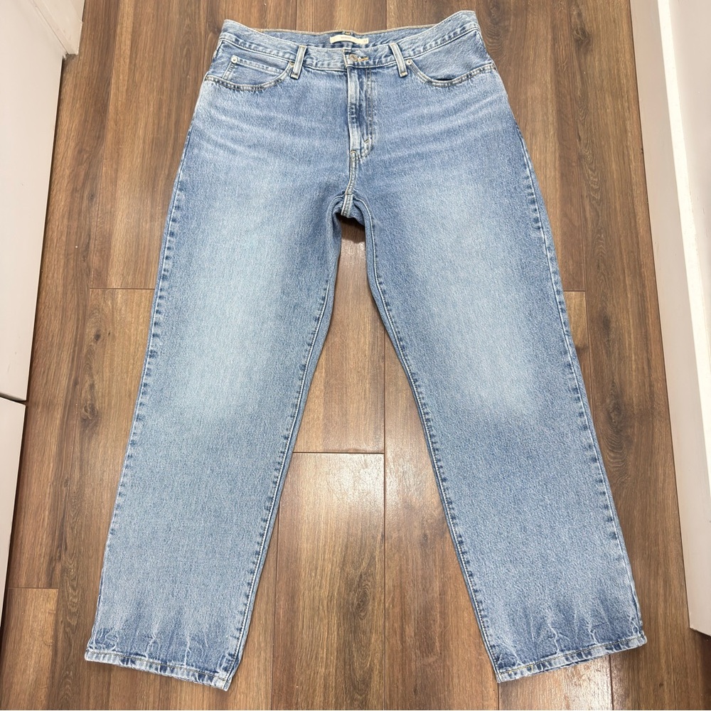 Levi's '94 Baggy Jeans 100% Cotton women’s size 32 with inseam 30